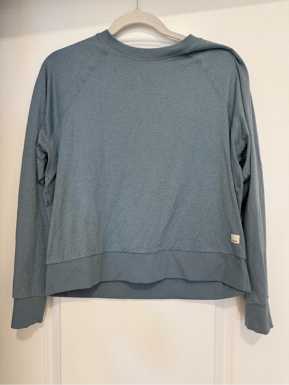 Vuori Long-Sleeve Halo Crewneck - S